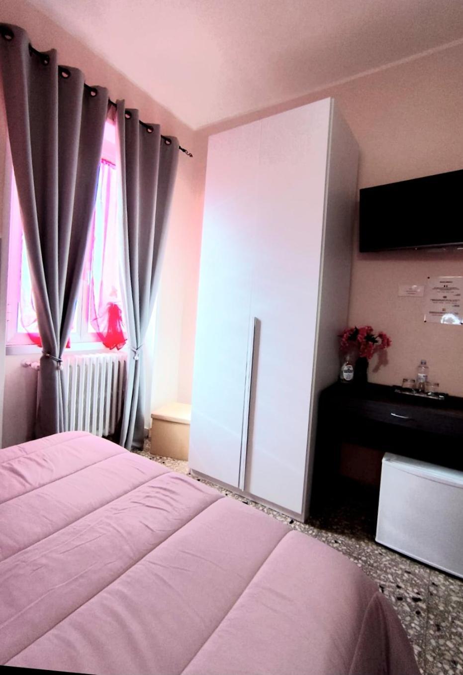 Bed And Breakfast Mamma Giuliana Ρώμη Εξωτερικό φωτογραφία